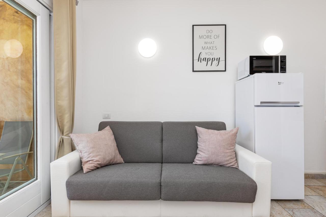 Casa Vacanze Lo Squalo Olbia Ngoại thất bức ảnh