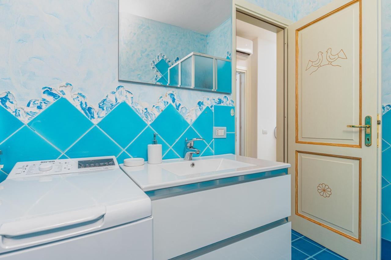 Casa Vacanze Lo Squalo Olbia Ngoại thất bức ảnh
